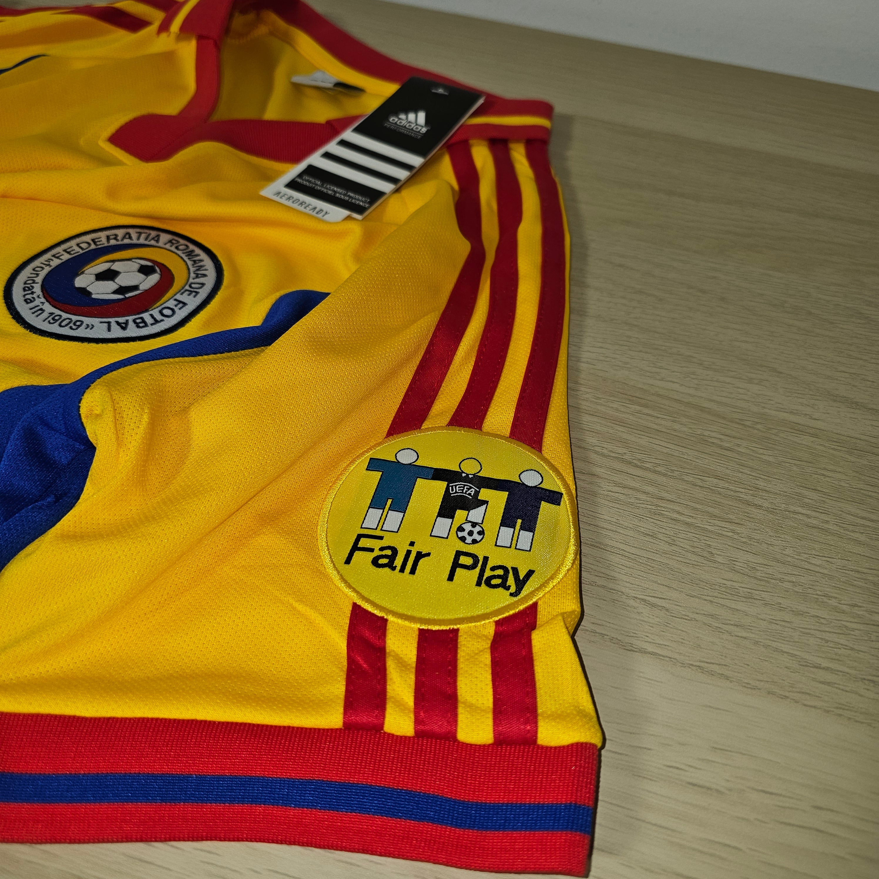 Tricou Retro România 2000