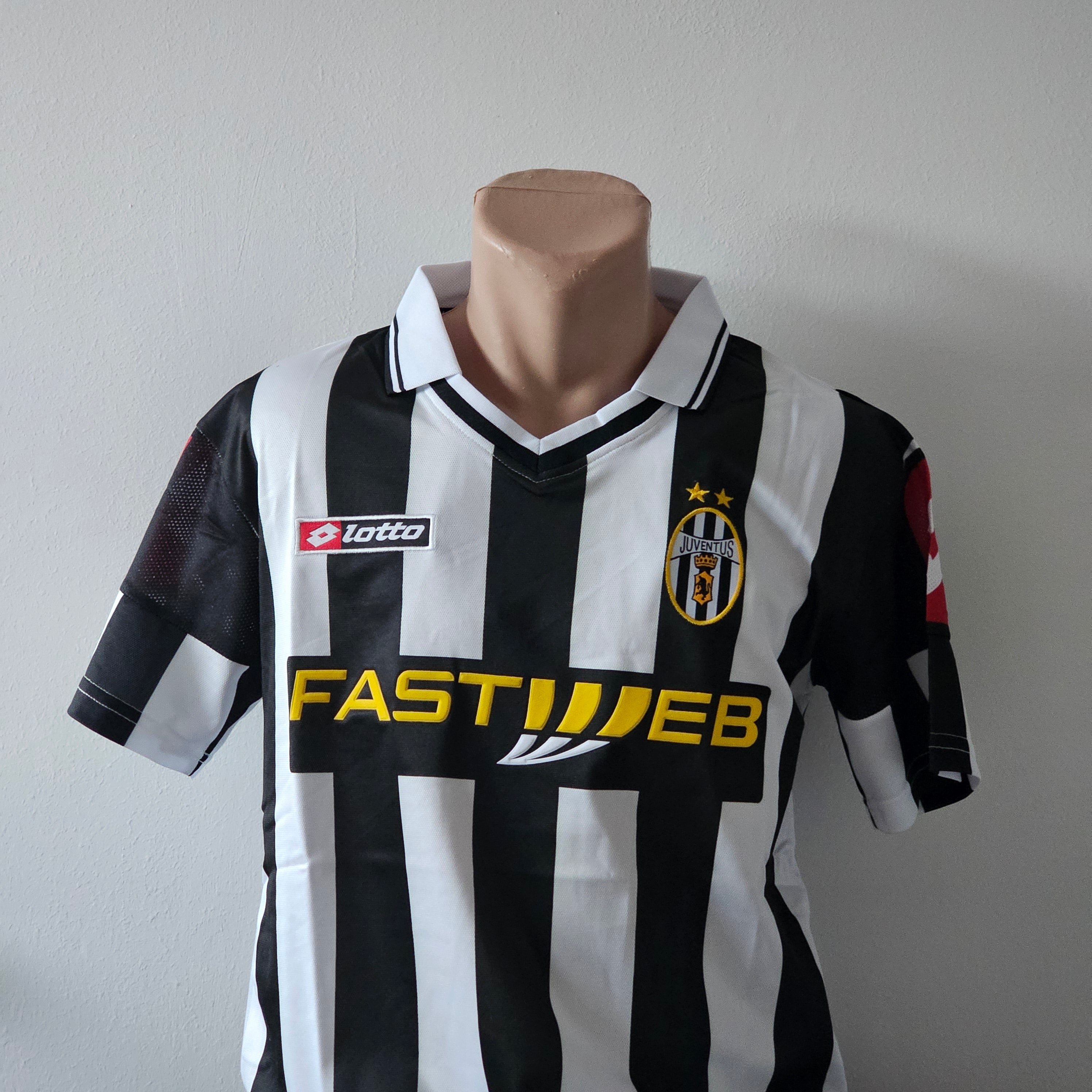 Tricou Retro Juventus 01/02